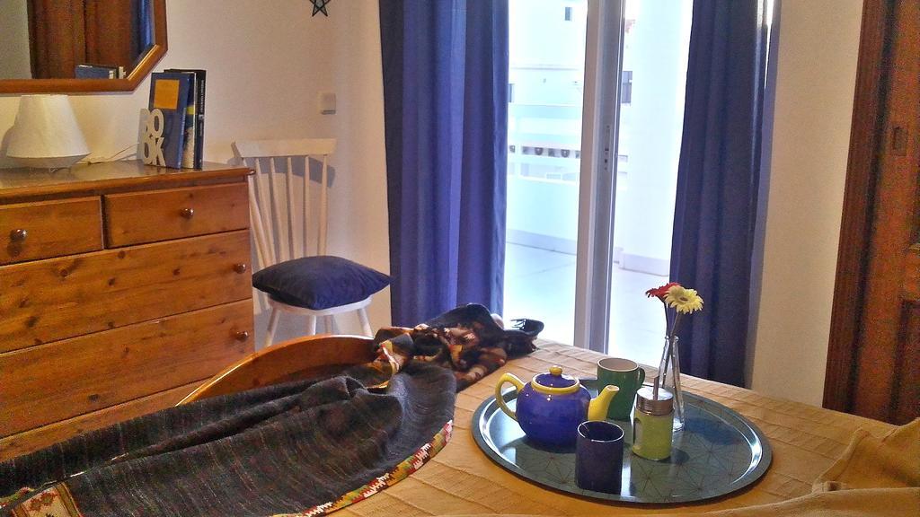 Charming With Sea View Apartment Монте Гордо Стая снимка